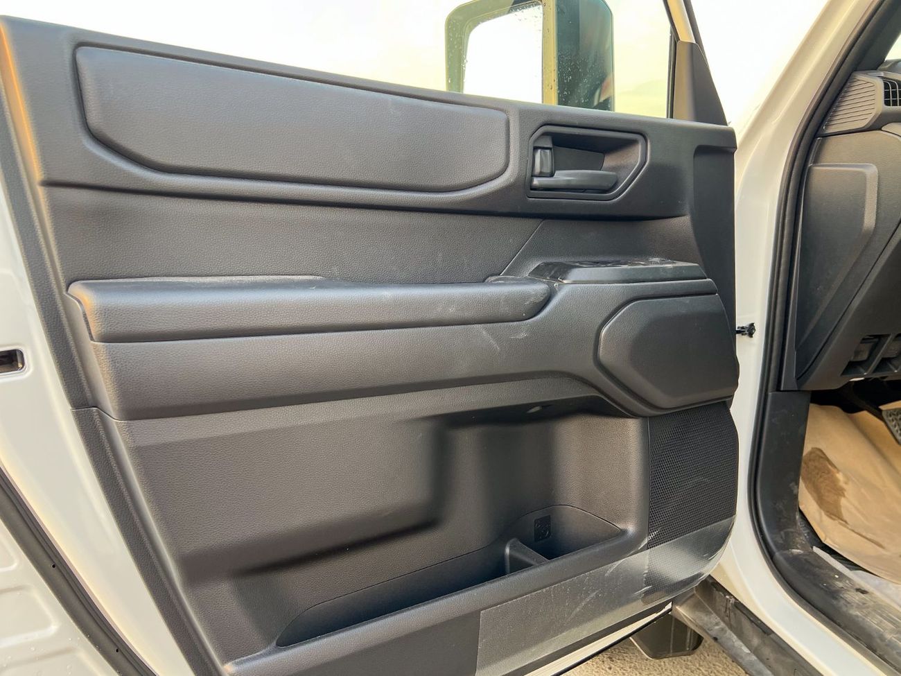 تويوتا برادو EXPORT ONLY - TOYOTA PRADO 2.4L UBRAN BASIC