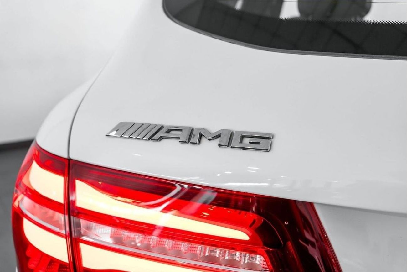 Mercedes-Benz GLC 43 AMG 4MATIC 3.0L (367 HP)