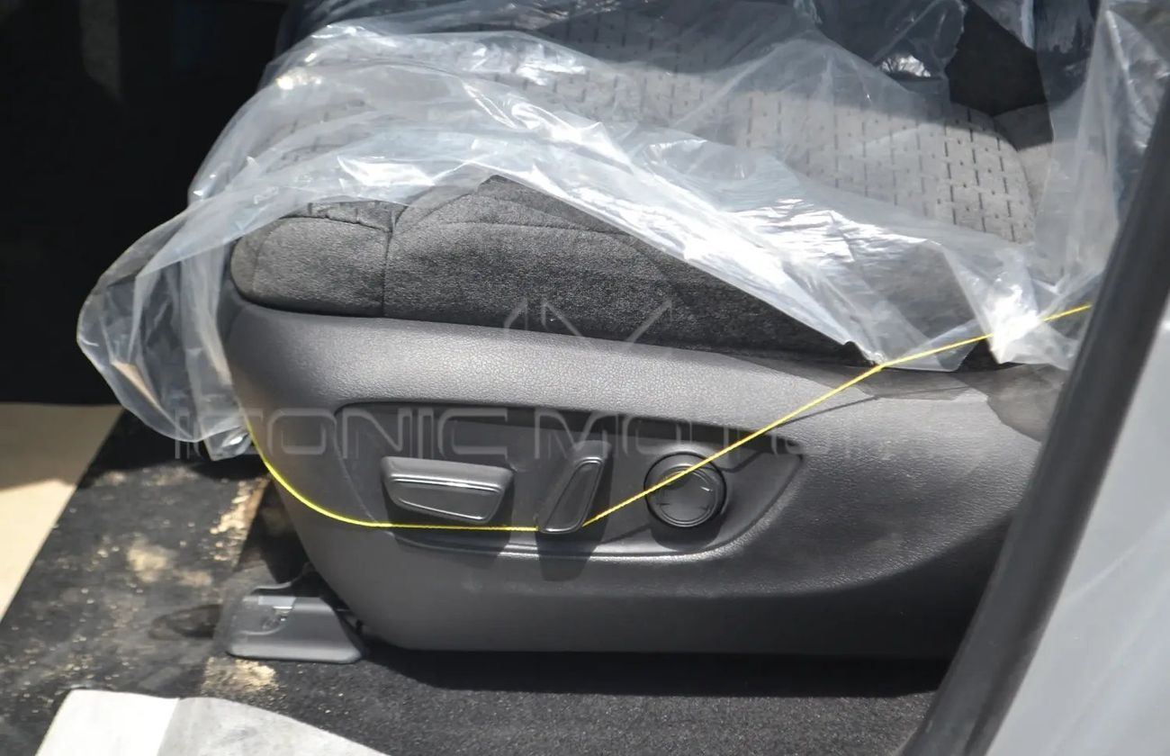 Toyota Land Cruiser EXR 4.0L