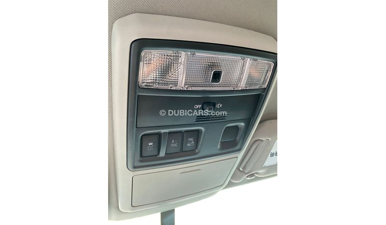 Toyota 4Runner 2017 TOYOTA 4 RUNNER SR5 / MID OPTION