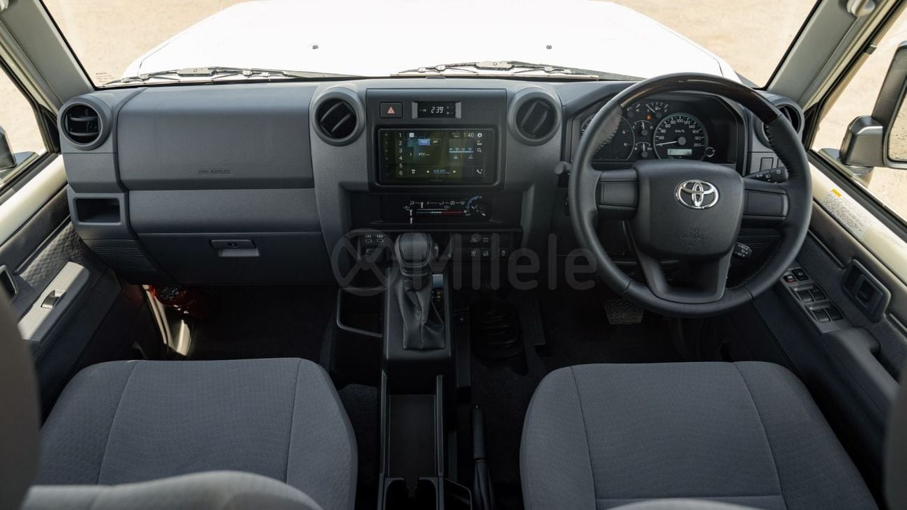 تويوتا لاند كروزر 76 LAND CRUISER LC76