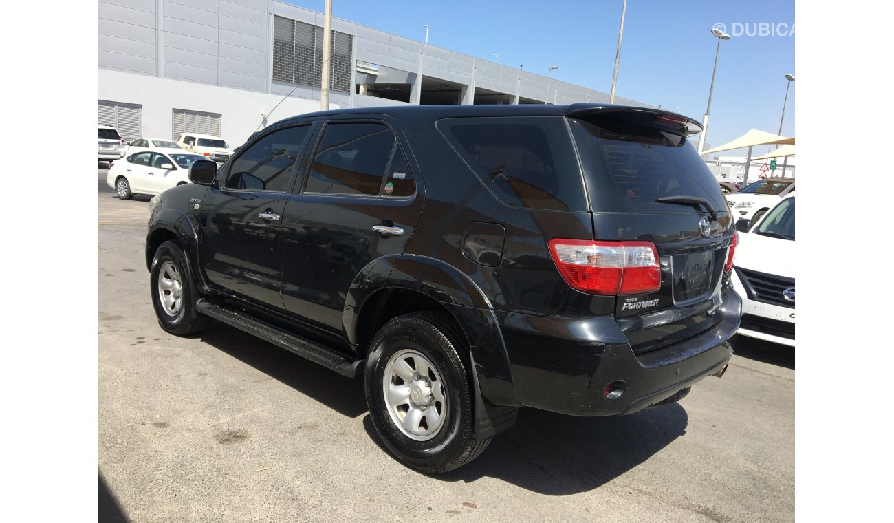 Toyota Fortuner we offer : * Car finance services on banks * Extended warranty * Registration / export services