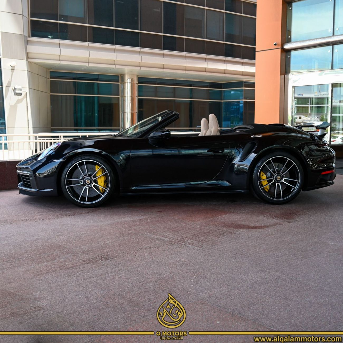 Porsche 911 Turbo S 3.8L (640 HP) Convertible 2023 PORSCHE 911 TRUBO S ( CONVERTIBLE ) BRAND NEW