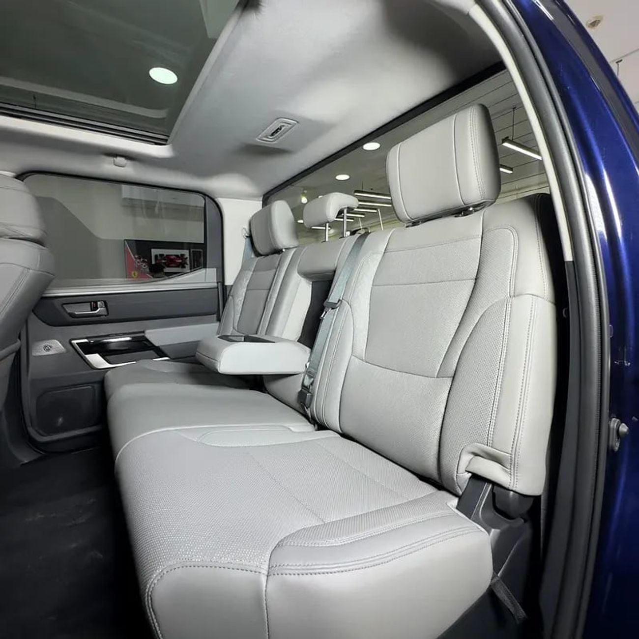 تويوتا تاندرا Crewmax Limited 5.7L TRD Package