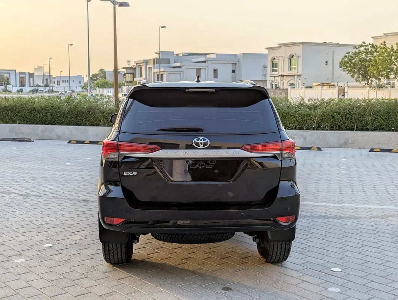 Toyota Fortuner EXR - GCC Specs - Original Paint Low Mileage Accident Free