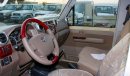 Toyota Land Cruiser Pick Up LX V6