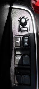 سوزوكي سويفت GLX خالية من الحوادث - خليجي - رقم 1 الفل - - مصنع اليابان