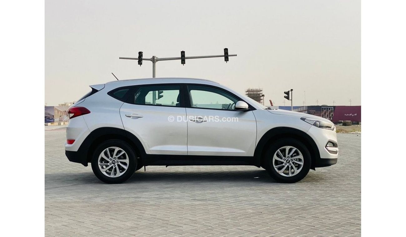 Hyundai Tucson SE Hyundai Tucson 2018 GCC 2.0 perfect condition