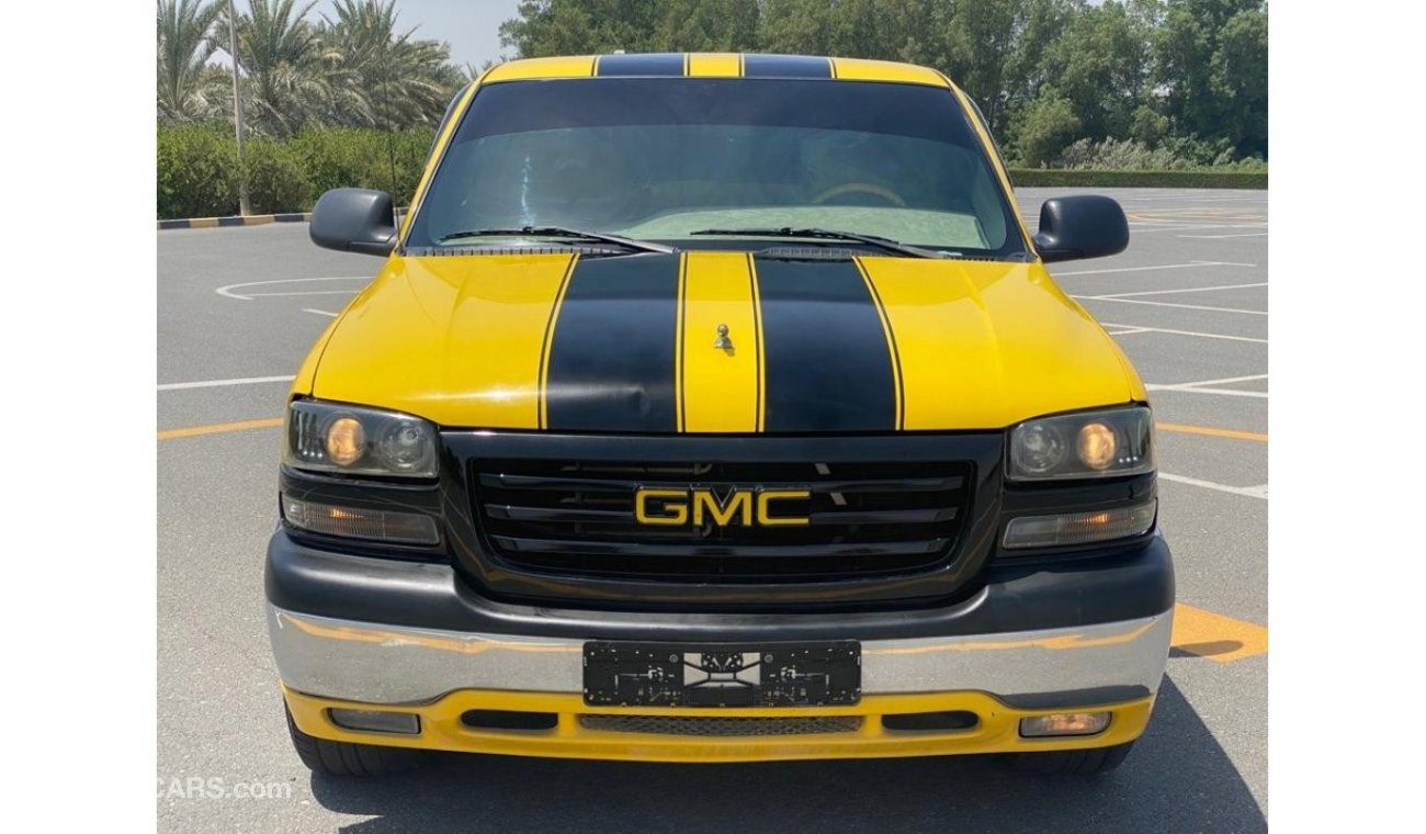 جي أم سي سييرا GMC Sierra 2002 Perfect inside and out - Low mileage - No accident history