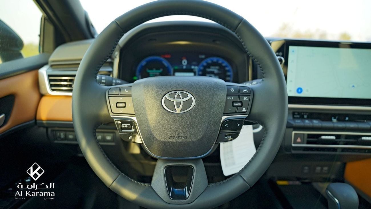 Toyota Camry Lumiere 2.5L Hybrid - Radar - JBL Sound - 360 Camera -  Touch Control Rear Seats