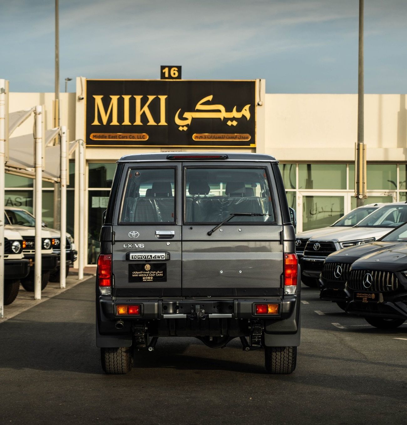 تويوتا لاند كروزر LC 76 | 2.8L | V4 | DSL | MT | 2025