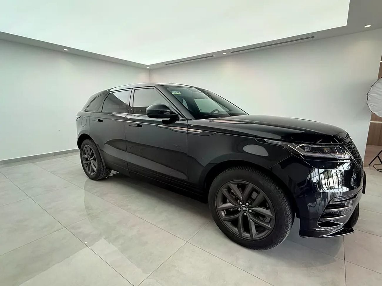 Land Rover Range Rover Velar P250 SE 2.0L P250 SE - European Specs - Brand