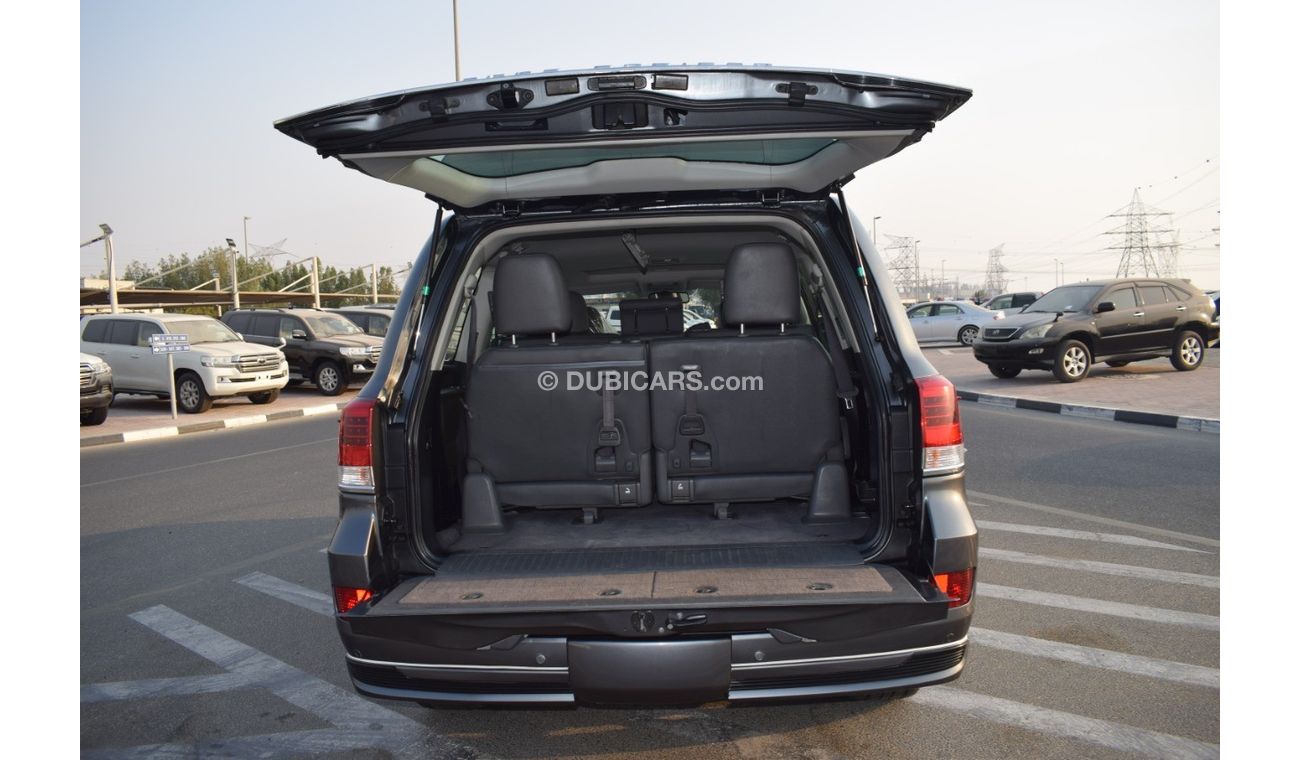 Toyota Land Cruiser Toyota Landcruiser Sahara RHD Diesel engine model  2015