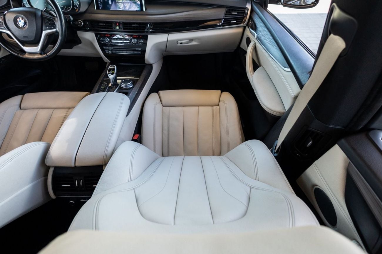 BMW X5 XDRIVE 50i BMW X5 xDrive50i 2017 GCC for 1,171.00 AED monthly