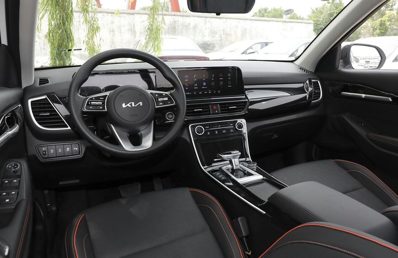 Kia Seltos 2025 stylish and versatile compact SUV (Export only)