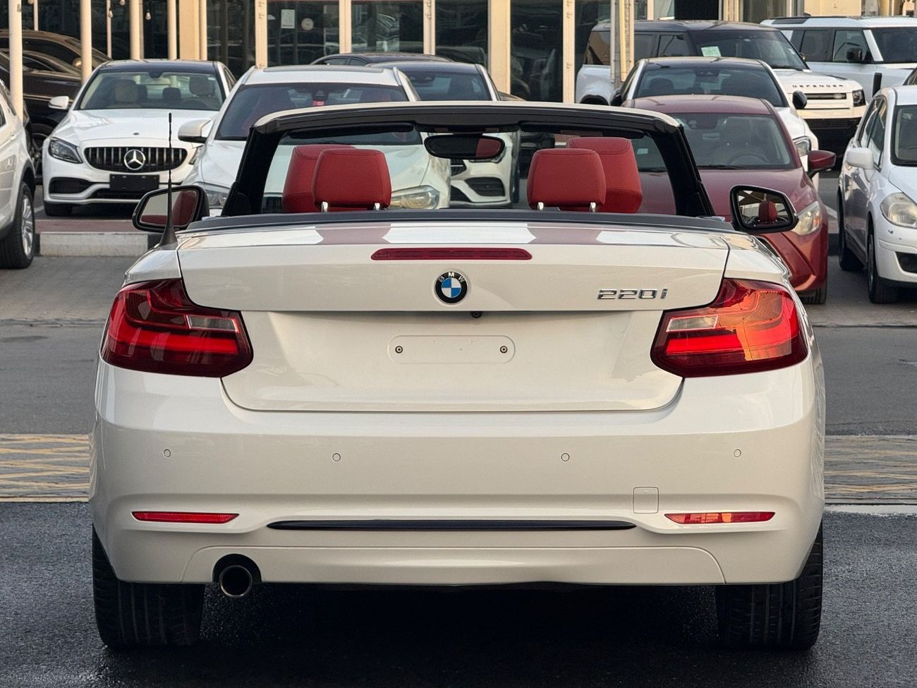 BMW 220i sport Line 2.0L
