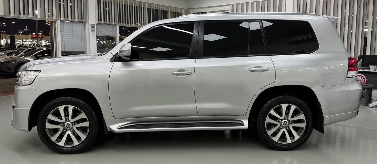 تويوتا لاند كروزر EXR 4.0L 4WD