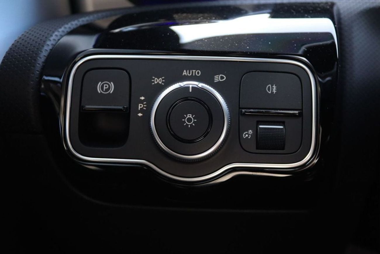 Mercedes-Benz A 45 AMG Mercedes-Benz A 35 AMG 2023