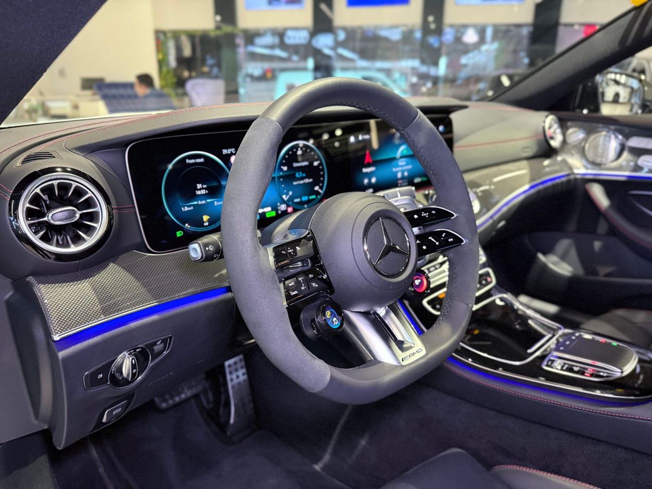 مرسيدس بنز E 53 AMG 2023 Mercedes Benz E53 AMG - 2 Years Warranty - Mint Condition