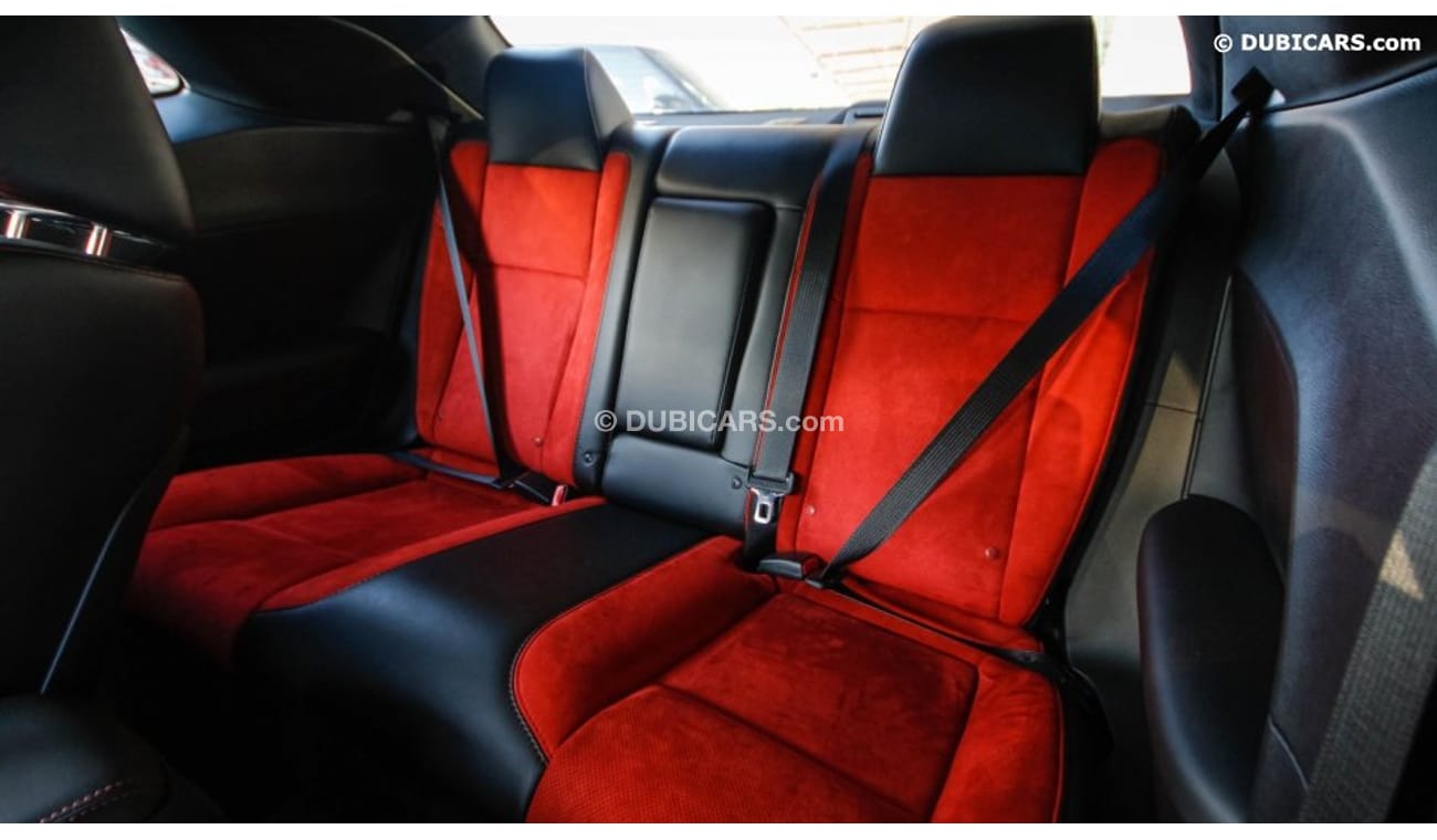 Dodge Challenger Scat Pack Shaker R/T