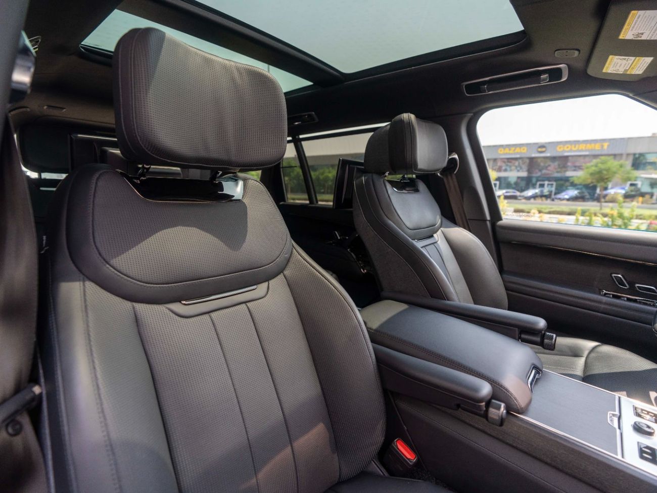 لاند روفر رينج روفر SV LWB P530 TOP OPTION