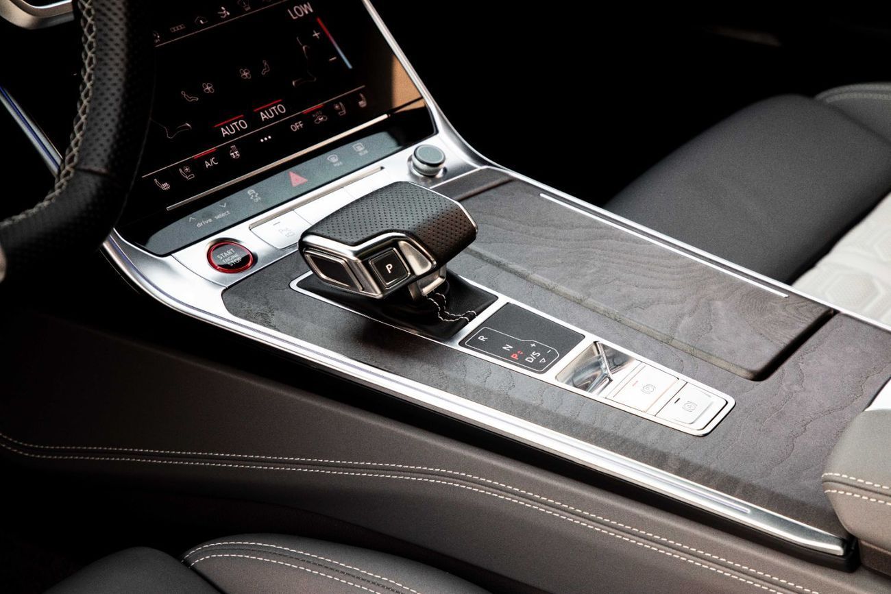 أودي RS7 RS7 | 7,148 P.M | 0% Downpayment | Agency Warranty | Low KM