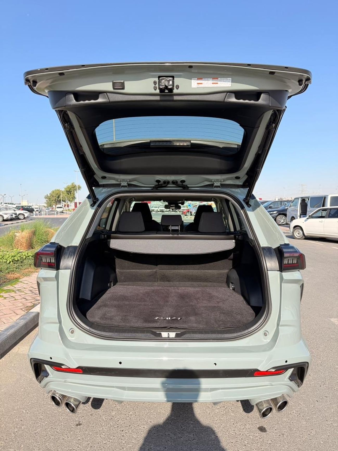 Toyota RAV4 XLE 2.5L