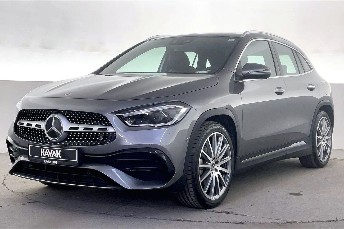 مرسيدس بنز GLA 200 Premium | National Day Celebration | شامل الضمان | 0 ﺪﻔﻋﺓ ﺃﻮﻟﻯ