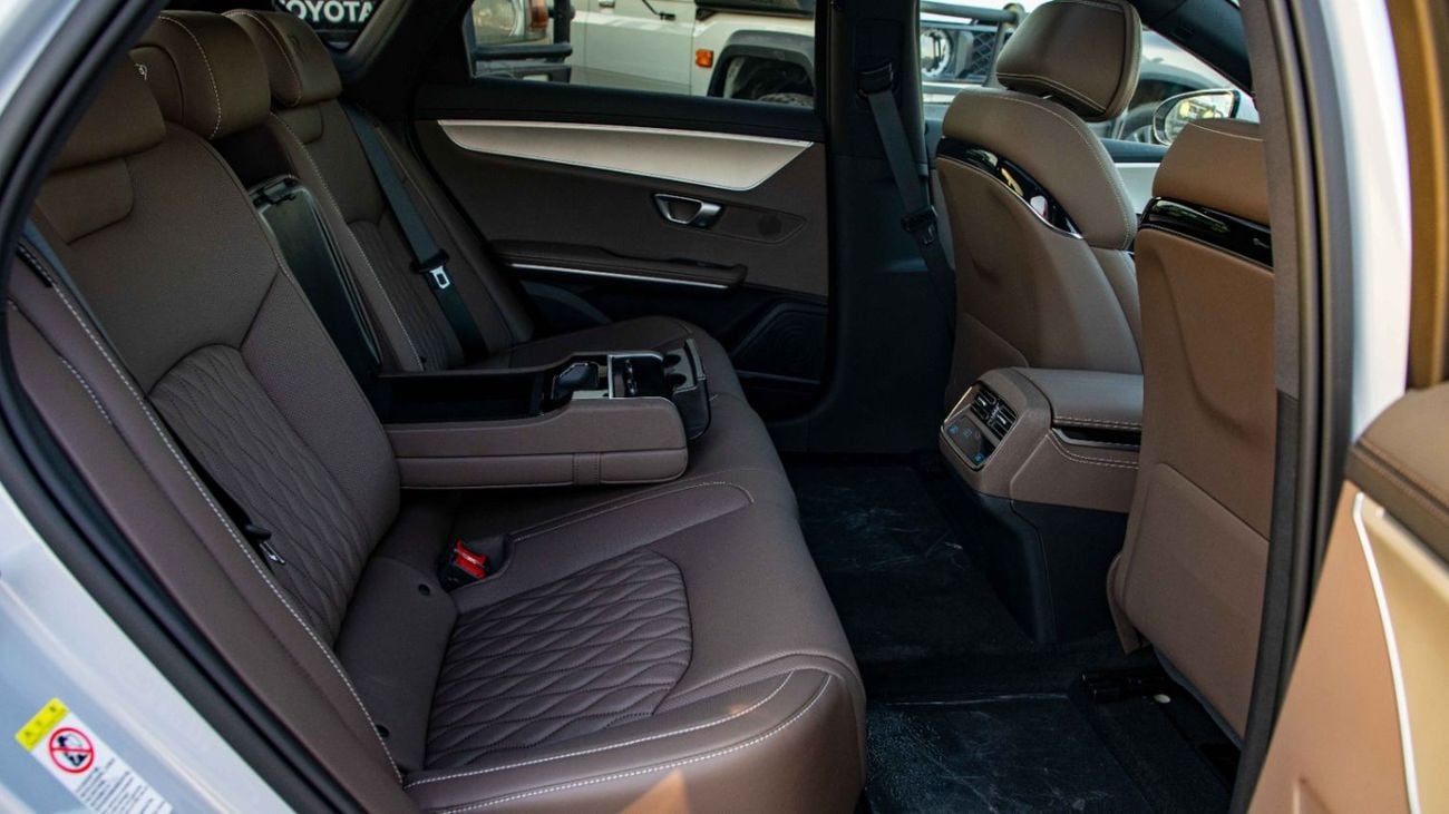 بي واي دي هان DM-i 125KM ELITE SMART DRIVING EDITION | 2025 | Ready Stock Limited QTY