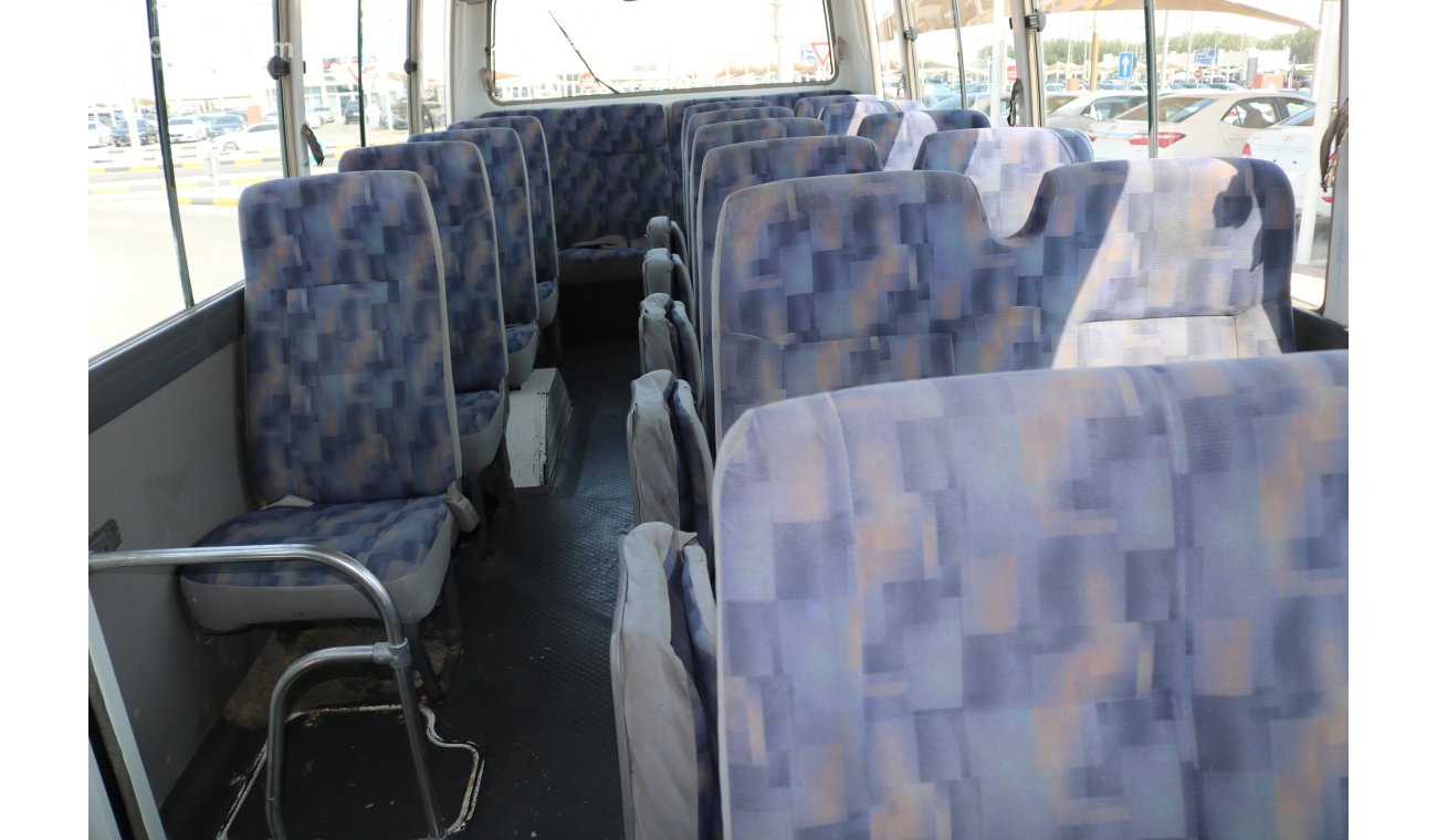 نيسان سيفيليان 26 SEATER BUS 2008