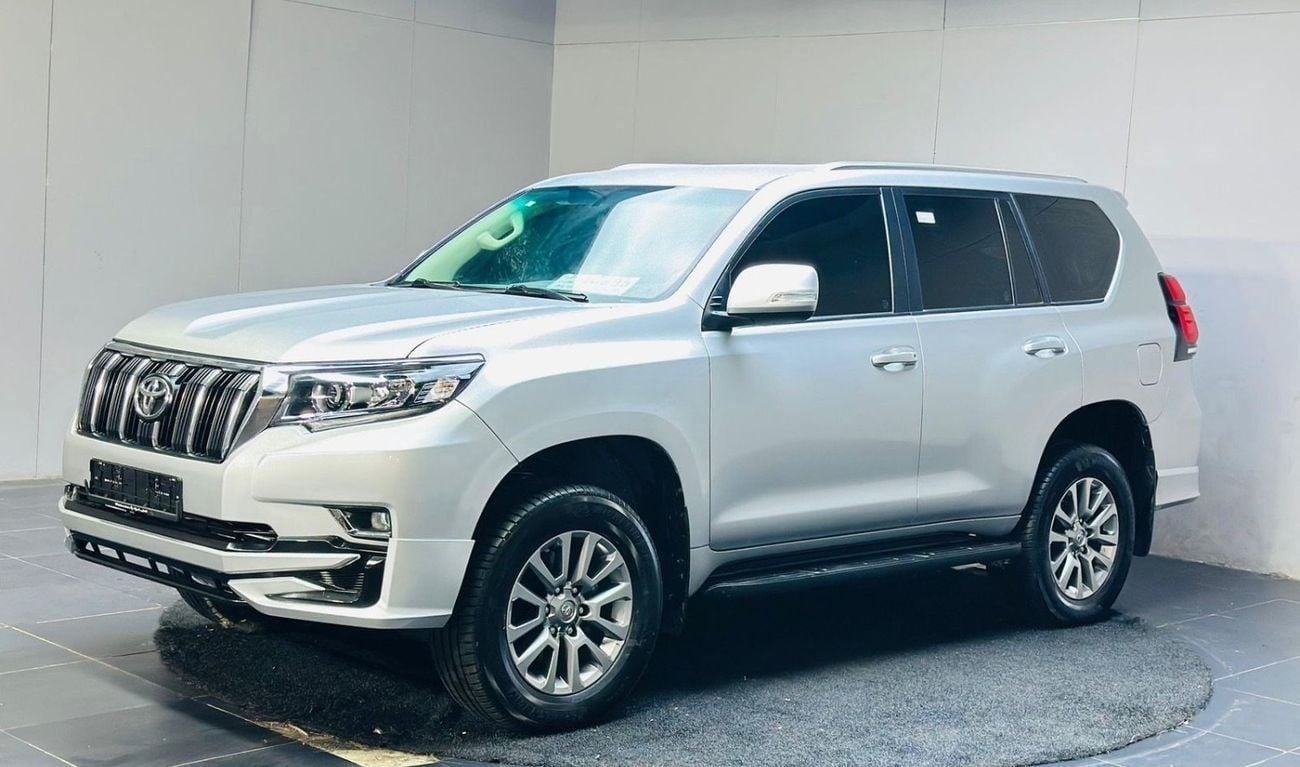 تويوتا برادو GXR 2.7L (164 HP) 4WD (7 Seater)