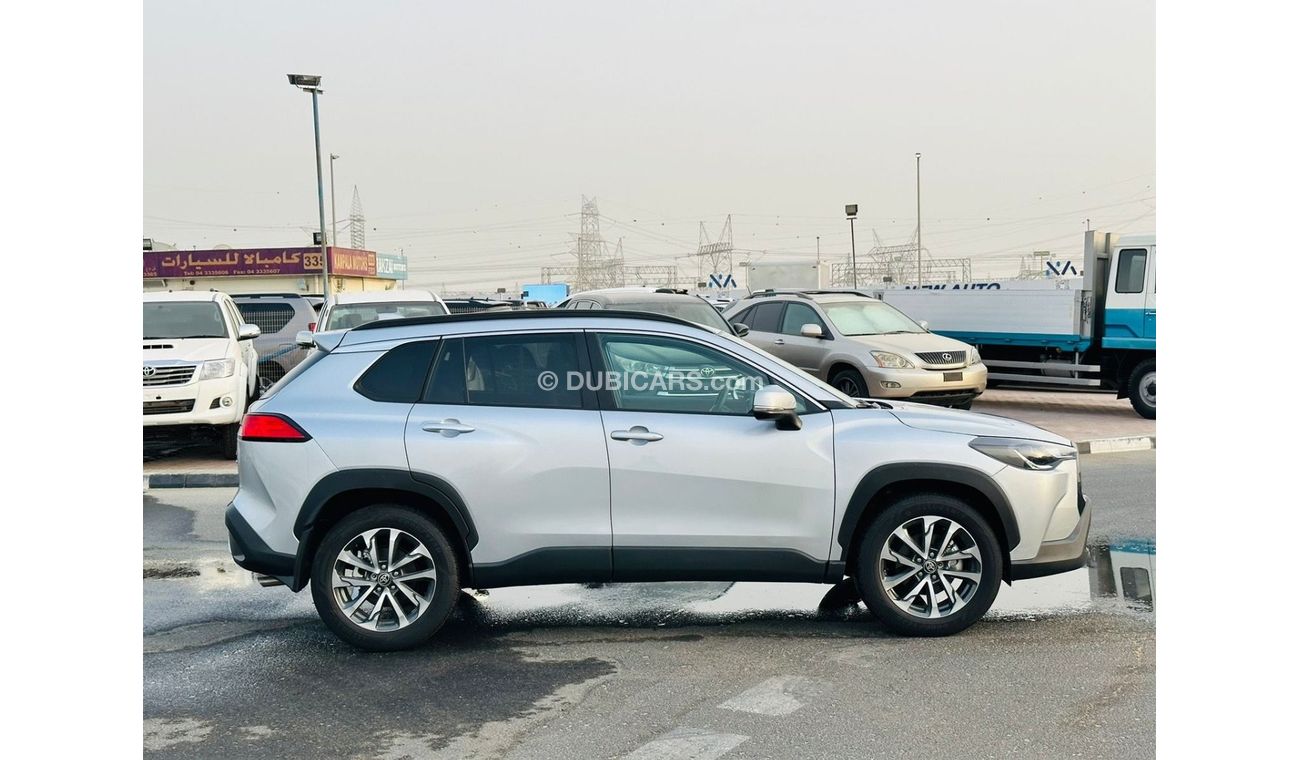 تويوتا كورولا كروس Toyota Corolla cross 2022 Full option 4x4