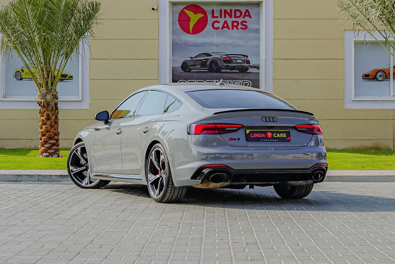 Audi RS5 TFSI quattro