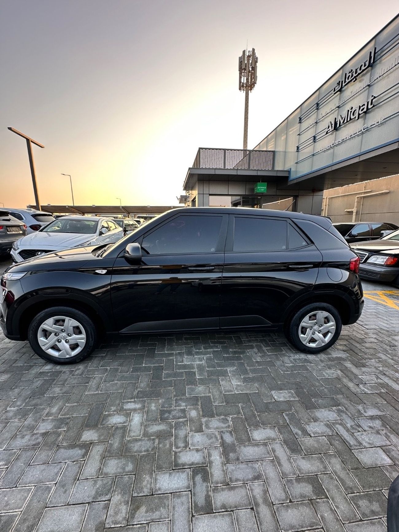 هيونداي فنيو Comfort 1.0T Comfort 1.6T