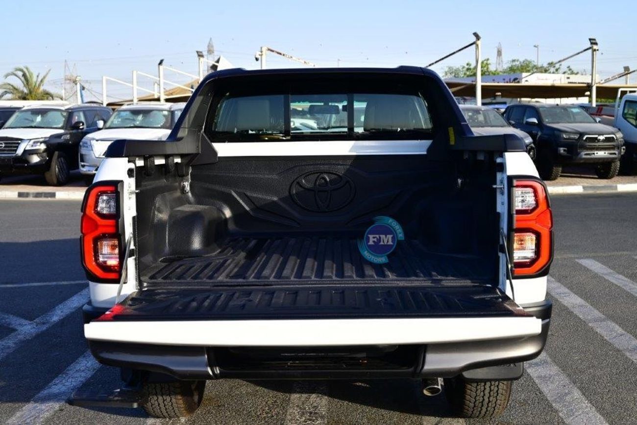 Toyota Hilux Double Cab Adventure+ V6 4.0L 4WD Automatic