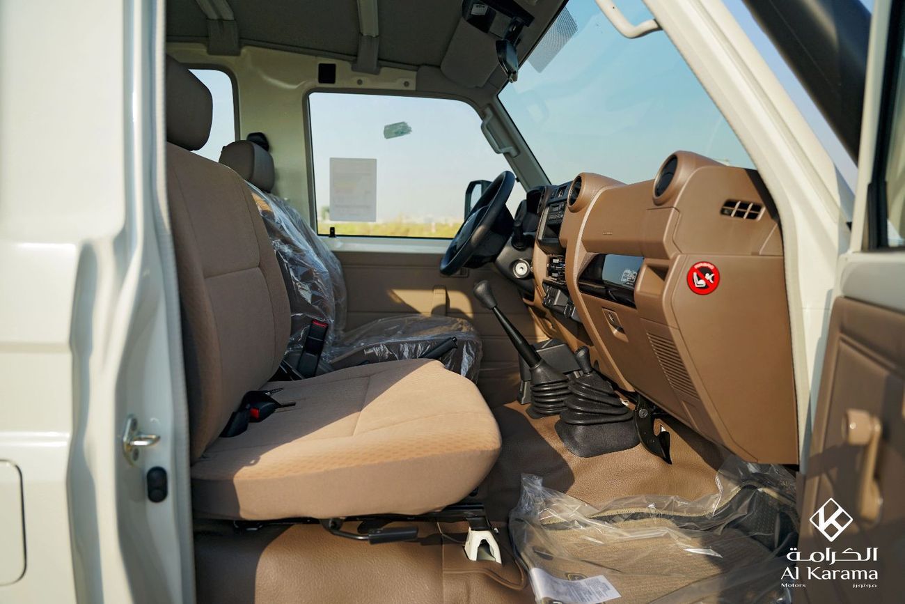 Toyota Land Cruiser 70 Toyota Land Cruiser 78 | 4.0L V6 | 4x4 Manual Drive | 40th Anniversary Edition | GCC | 3 Door