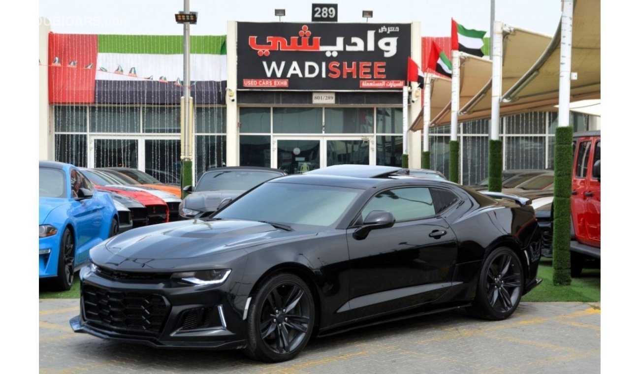 شيفروليه كامارو CAMARO-SS-6.2L//CLEAN TITLE//SUN ROOF//AIR BAGS**NEW LOOK