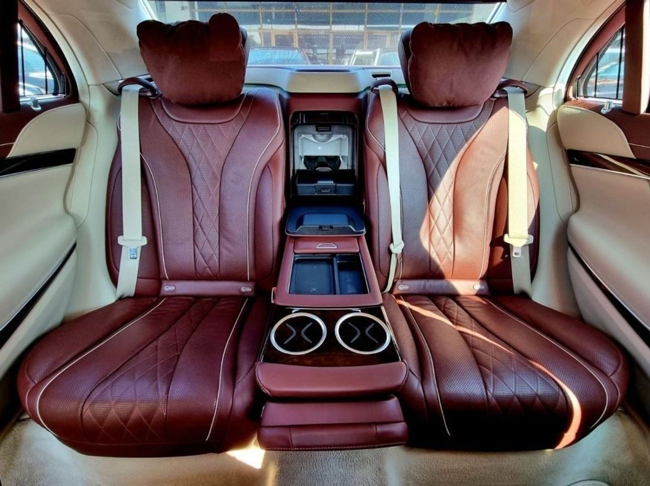 مرسيدس بنز S 560 Std