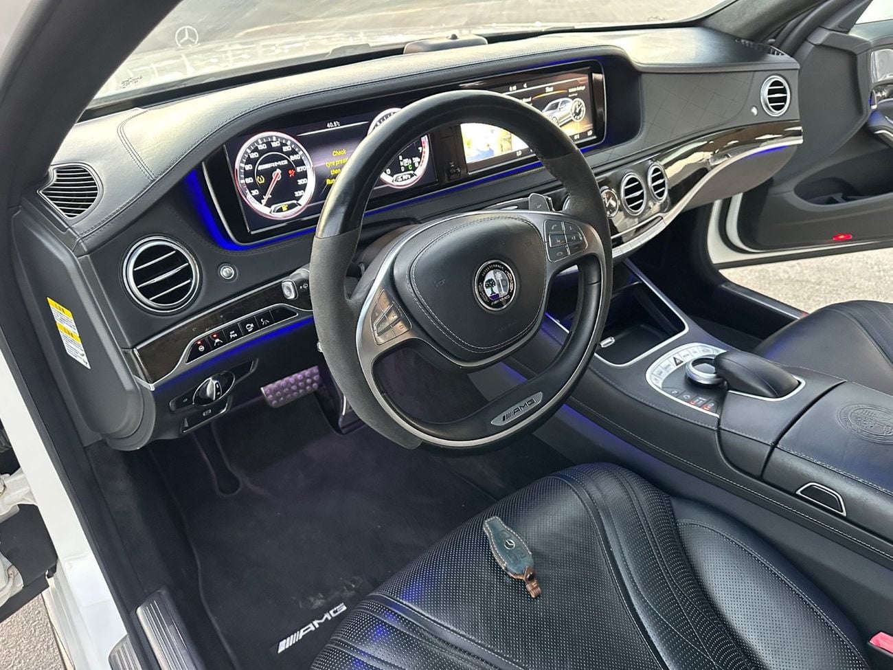 Mercedes Benz S63 AMG