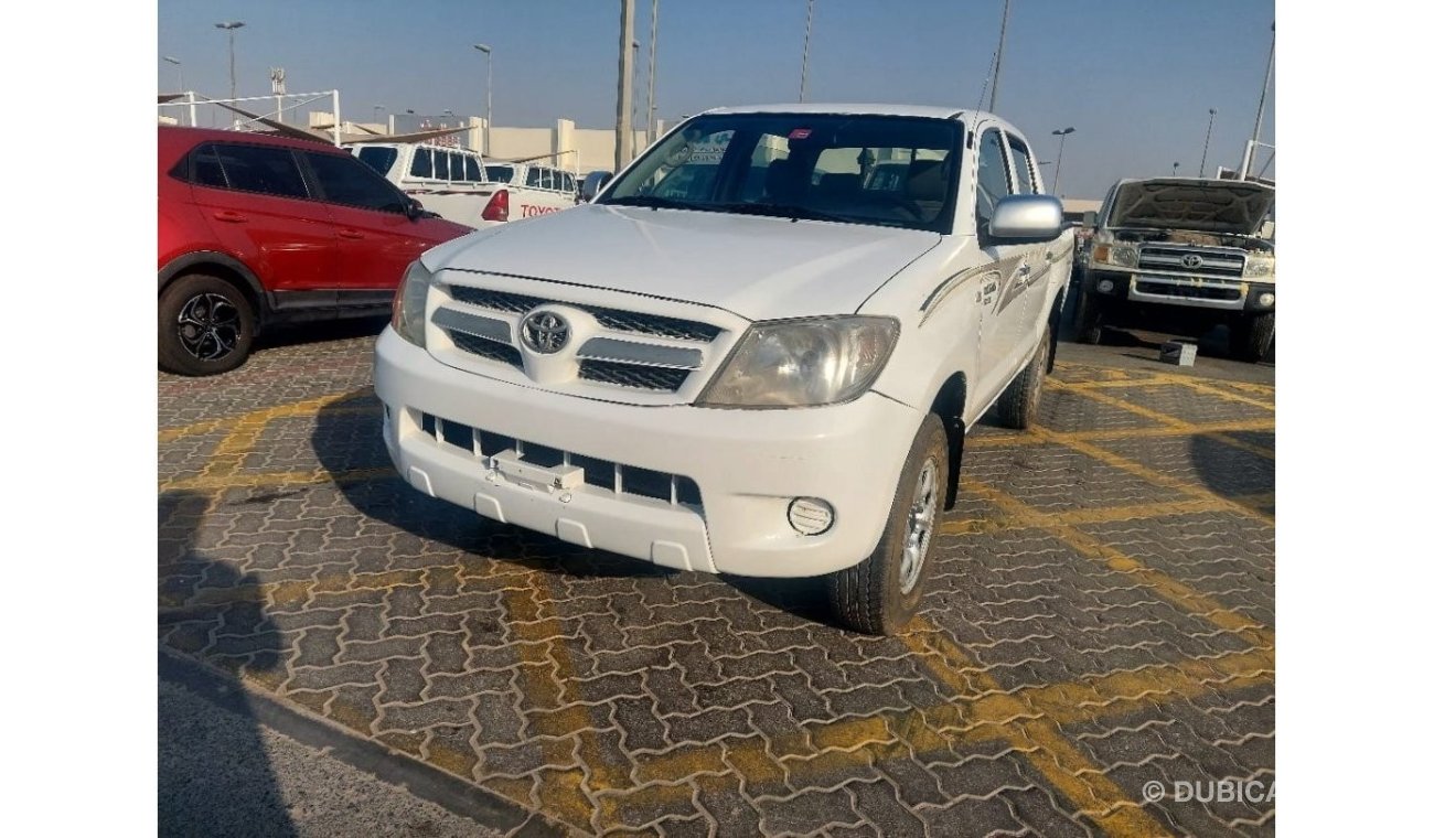 Toyota Hilux DC 4WD 2.4L DIESEL MANUAL TRANSMISSION