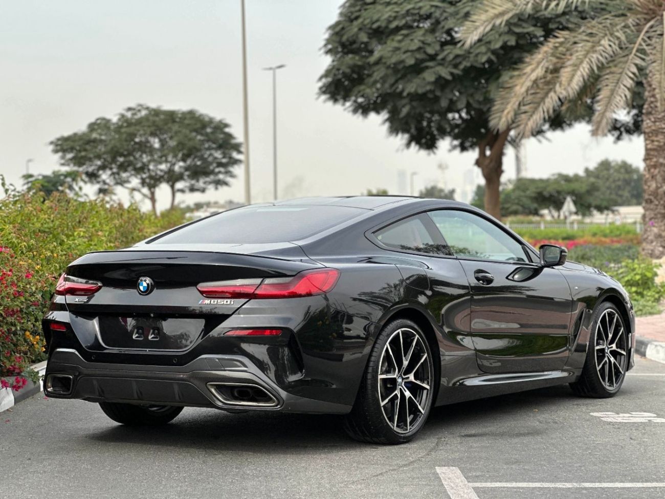 Used Carbon Edition 4.4L BMW M850i Performance V8 525HP | GCC | 2019 ...