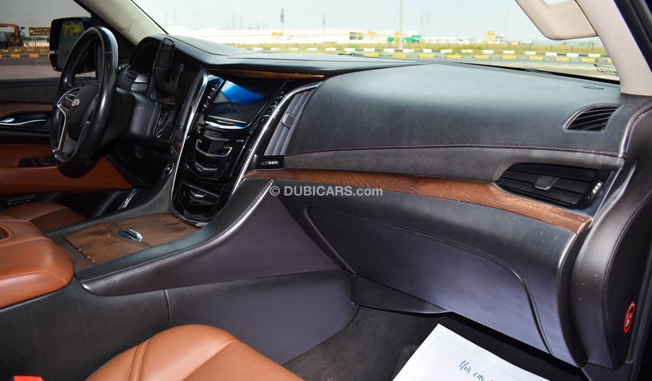 Cadillac Escalade Platinum BLACK EDITION 2015 GCC LOW KILOMETER PERFECT CONDITION