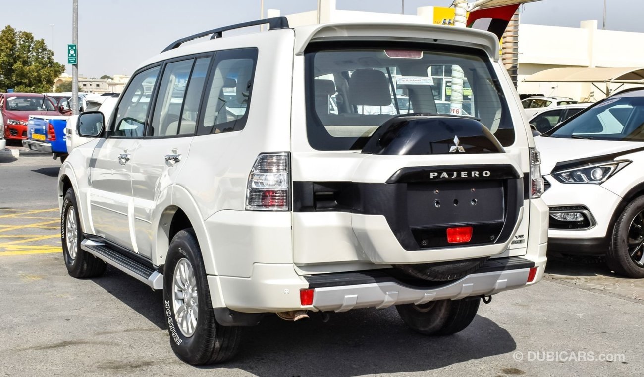 Mitsubishi Pajero GLS V6