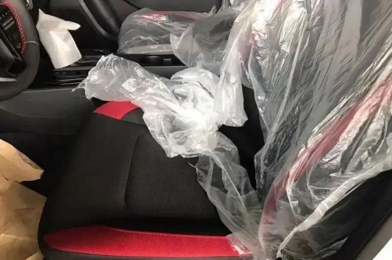 Isuzu DMax 3.0L Crew Cab 4WD LS (A/T)