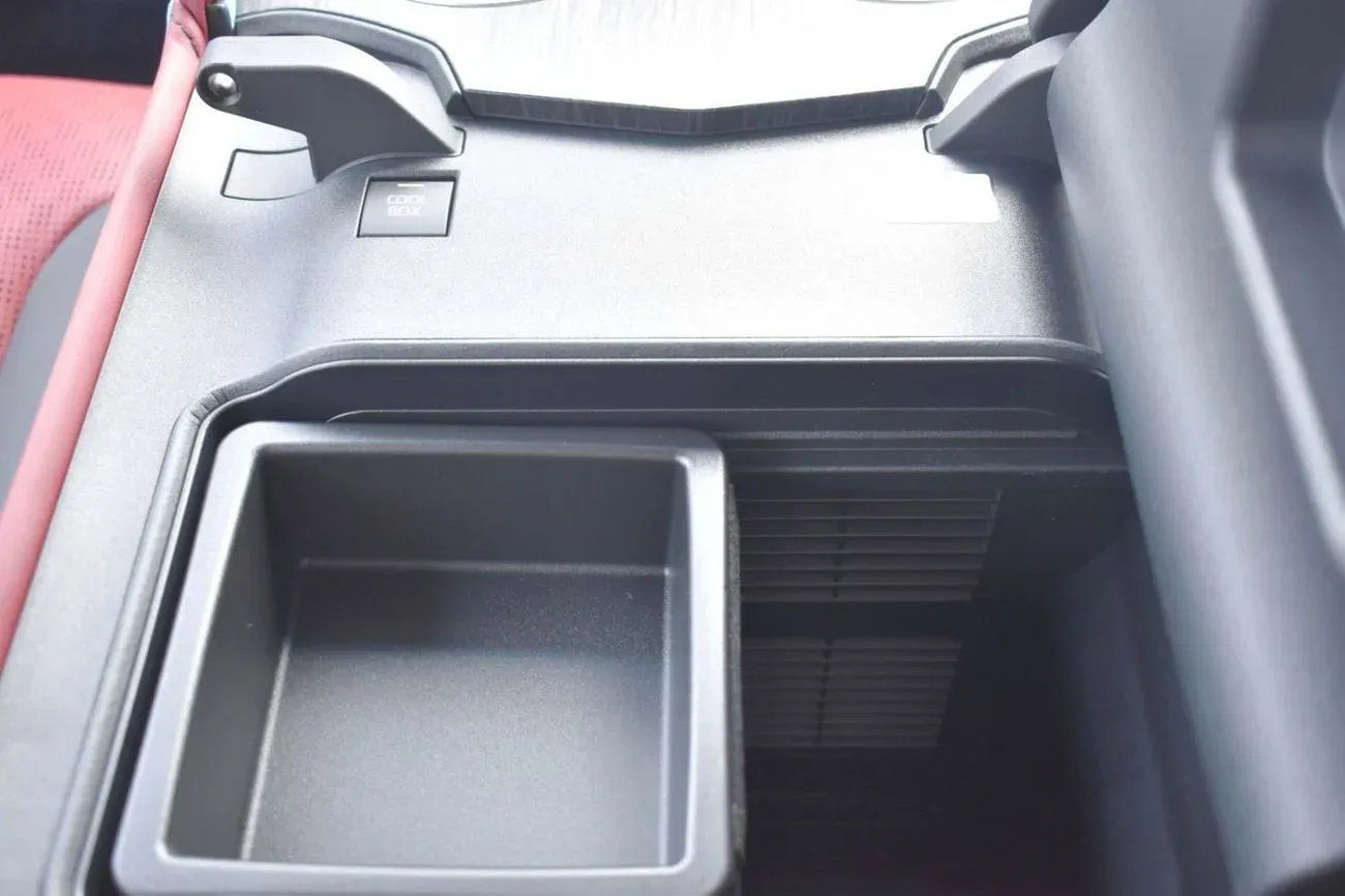 Toyota Land Cruiser LAND cruiser 3.5T VXR Hybrid