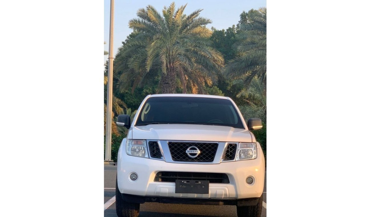 Nissan Pathfinder S