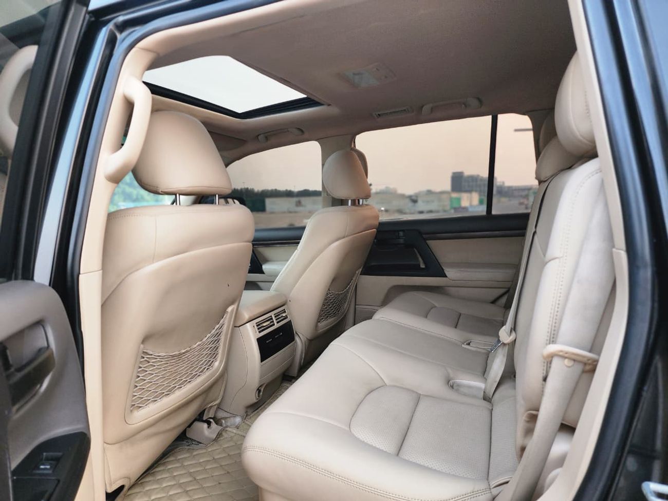 Toyota Land Cruiser GXR V8 MODEL 2012 UPGRADE 2021