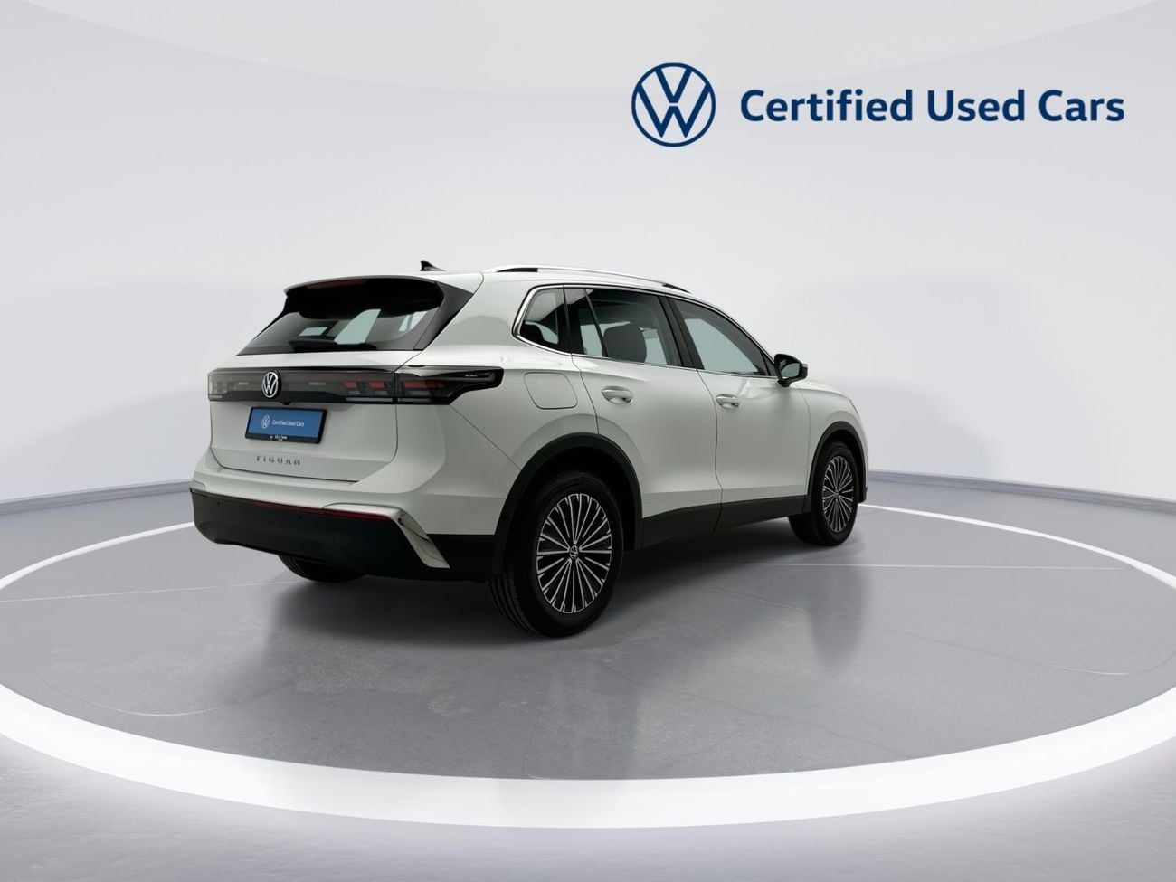 فولكس واجن تيجوان 1.4L | Panoramic Sunroof with Leather Seats  | VW Certified | GCC Specs