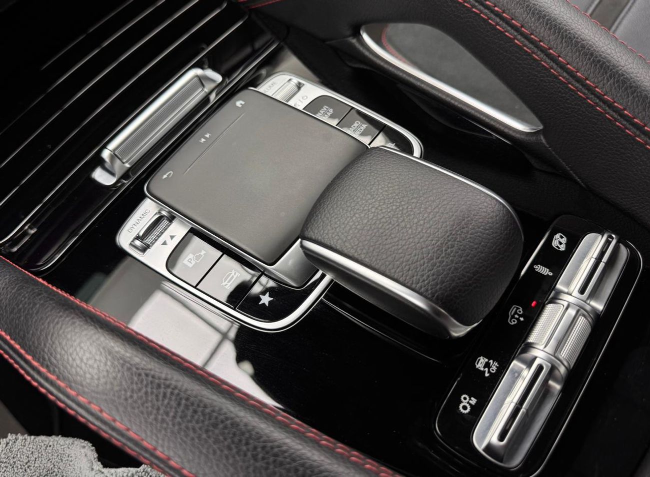 Mercedes-Benz GLE 53 AMG Coupe 2022 Mercedes-Benz GLE53 AMG 4MATIC+ Coupe, 2027 Mercedes Warranty and Service Pack, GCC