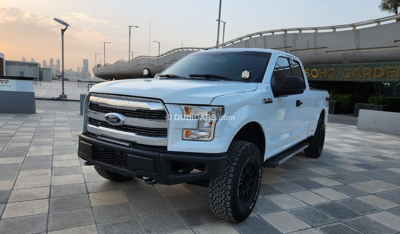 Used Ford F 150 XLT 2017 for sale in Dubai - 620895